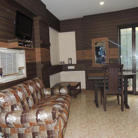 Gate Way Rooms Chennai Exterior foto